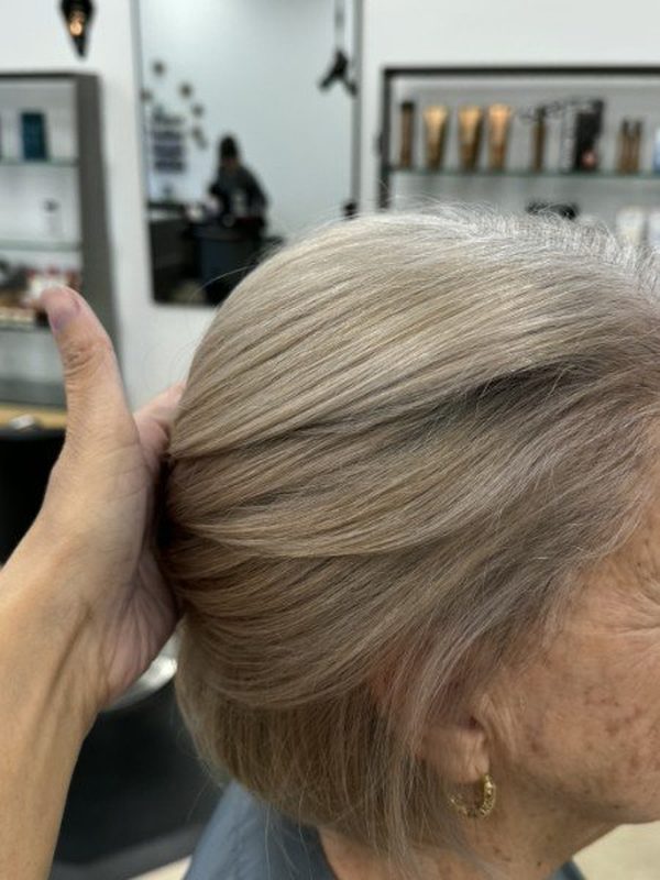 After: seamless silver-blonde blend